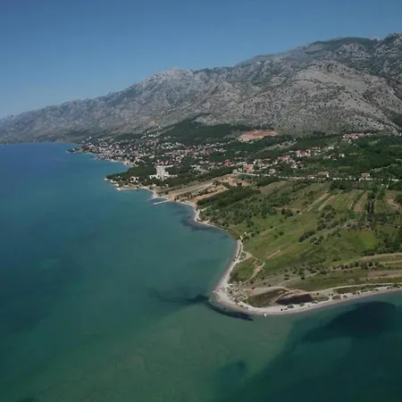 In Near Paklenica