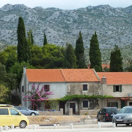 Seaside In With Garden And Balcony Holiday home *
