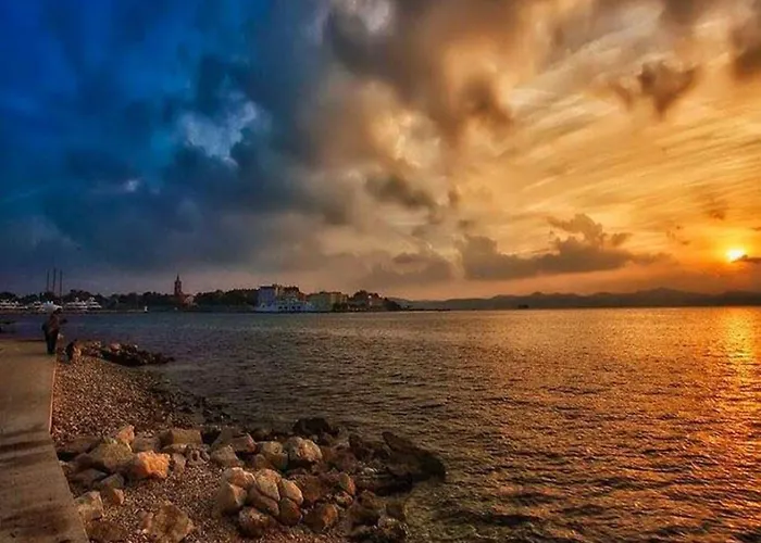 In Near Paklenica Starigrad Paklenica