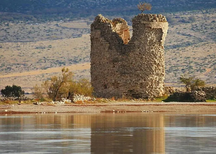 In Near Paklenica Tatil Evi Starigrad Paklenica